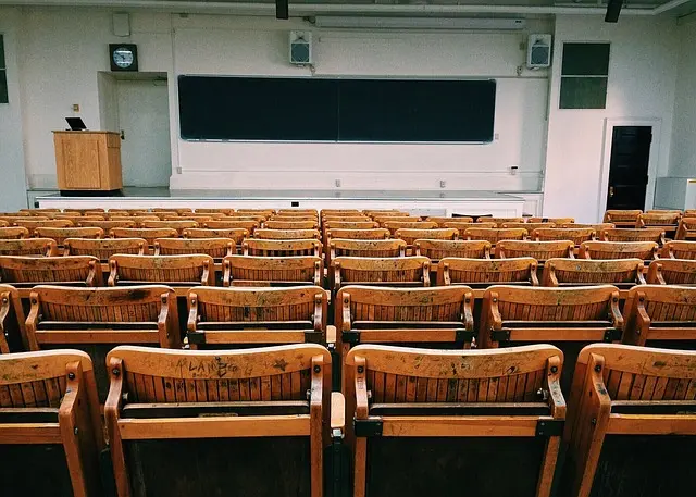 Cómo fomentar el pensamiento crítico en los estudiantes